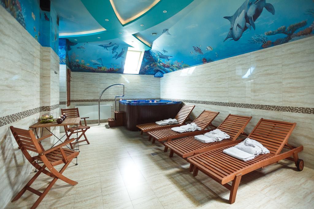 Senator Gran Via Hotel Będziemyśl Kültér fotó